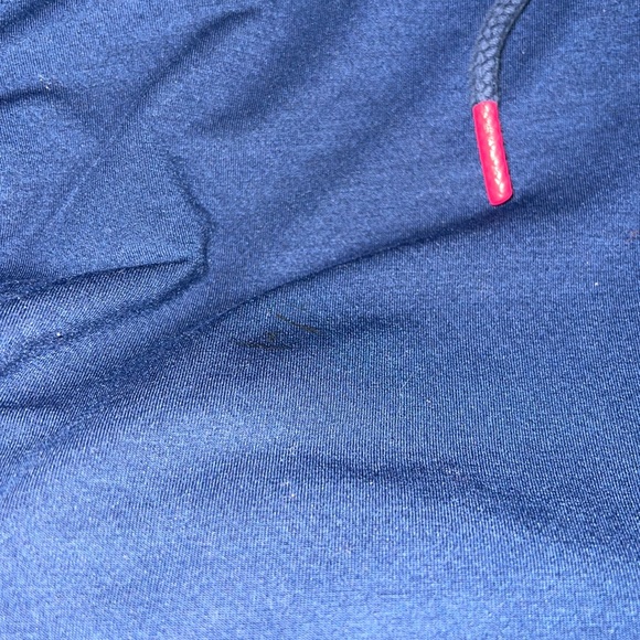 Vineyard vines performance pullover - Picture 4 of 4